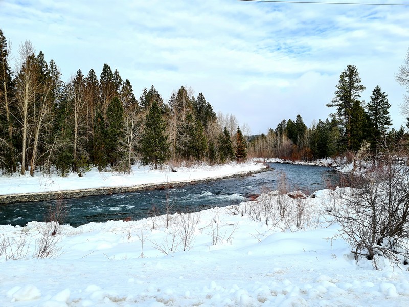 The Yakima River in Cle Elum – Just Frances